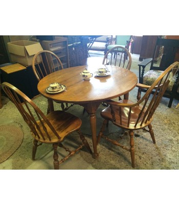 SOLD - Ethan Allen Table with 4 Chairs